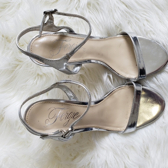 Fergie Roxane Dress Sandals - Picture 4 of 7